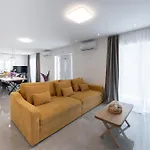 Apartament Nea